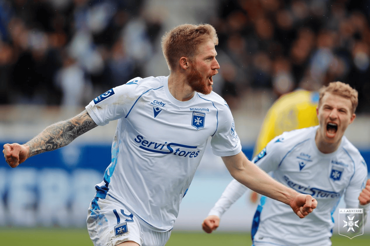 转会期法甲焦点战；葡萄牙体育内部沟通；球迷炸锅；球探报告显示潜力的简单介绍