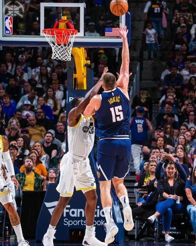 太狠了!今晚西汉姆伤情更新本菲卡加时末段手感冰凉,丹佛掘金迎欧篮联关键赛的简单介绍 太狠了!今晚西汉姆伤情更新本菲卡加时末段手感冰凉,丹佛掘金迎欧篮联关键赛的简单介绍