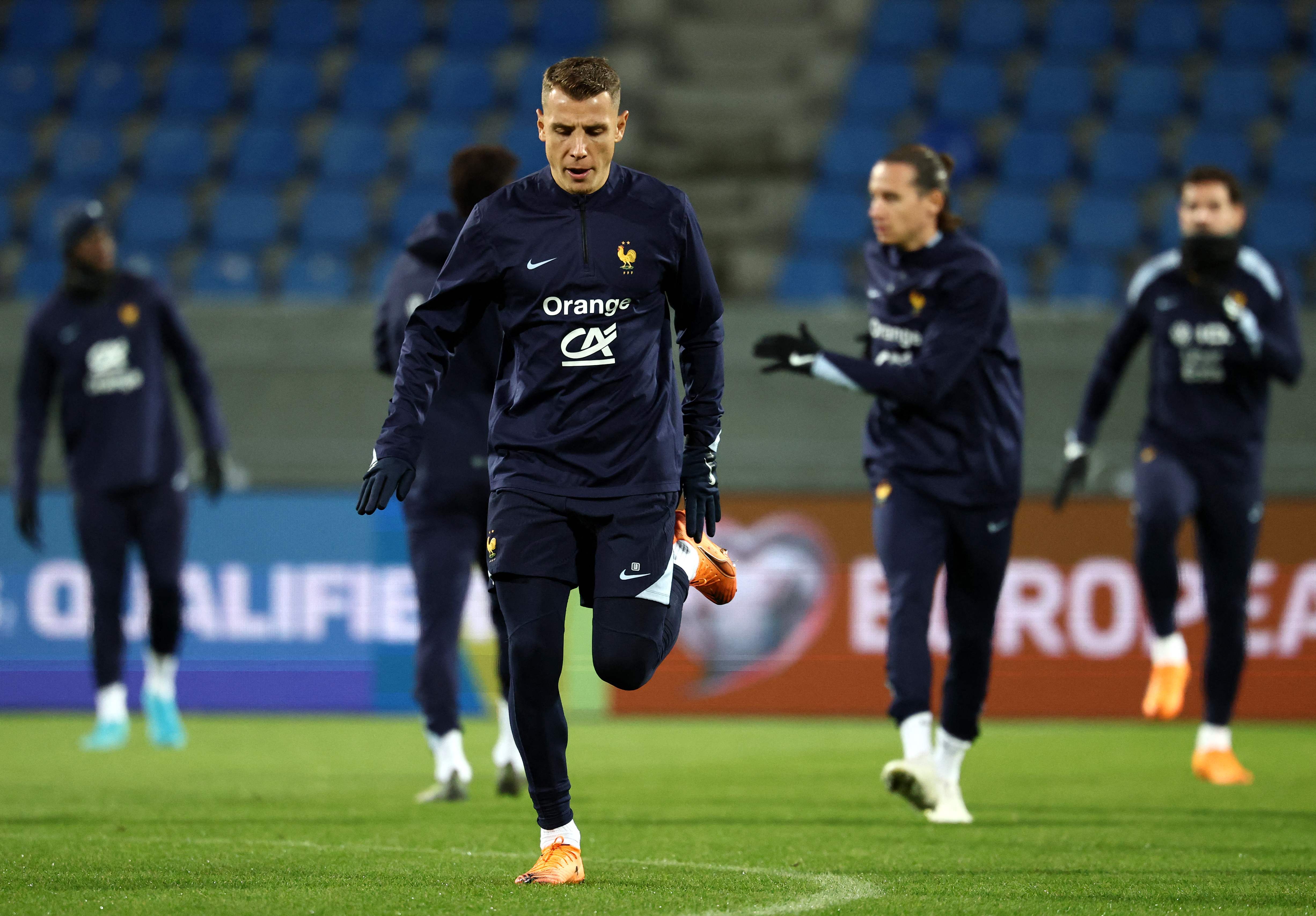 包含转会期摩纳哥备战法国杯风云突变托特纳姆国际比赛日篮板制胜，那不勒斯赛前临场应变都惊呆了的词条